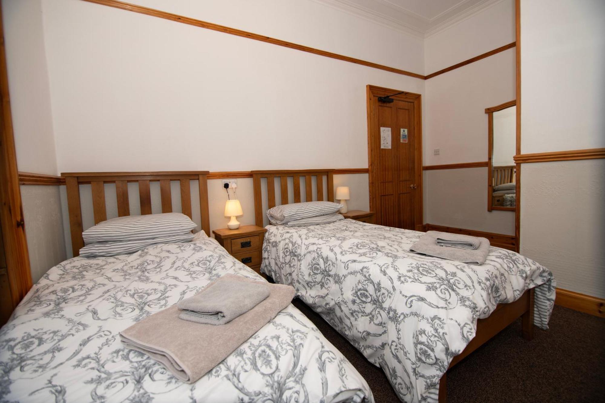 Alder Lodge Guest House Lerwick Extérieur photo