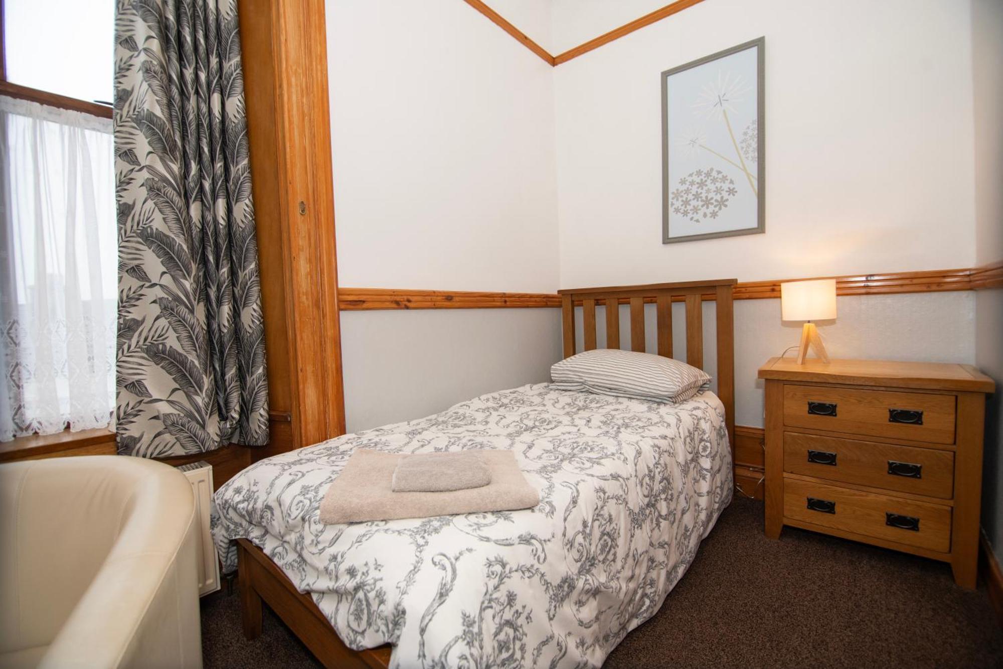Alder Lodge Guest House Lerwick Extérieur photo